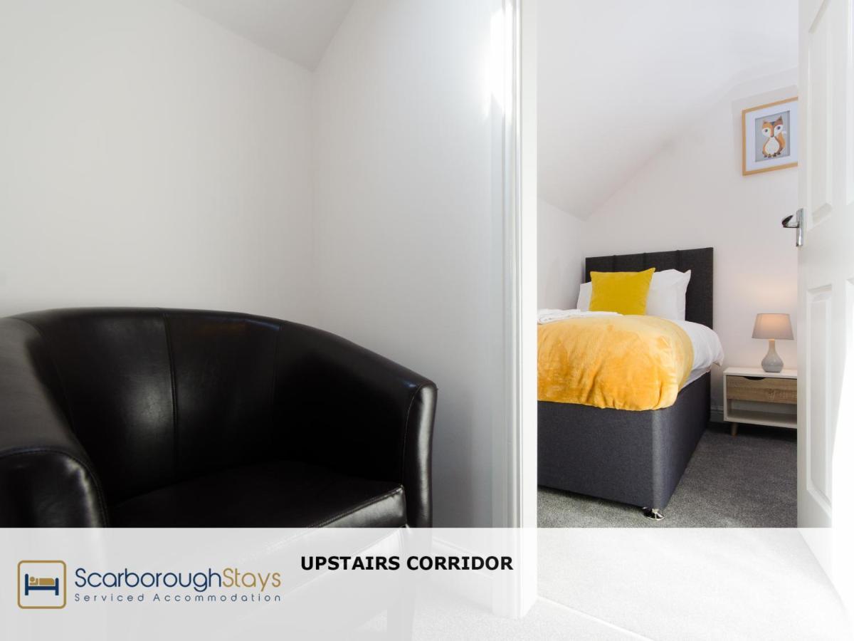 Candler Lodge - 3 Bedroom Townhouse With Parking - Patio Area & Seating 斯卡伯勒 外观 照片